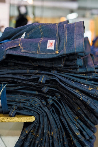 roundhouse jeans retailers